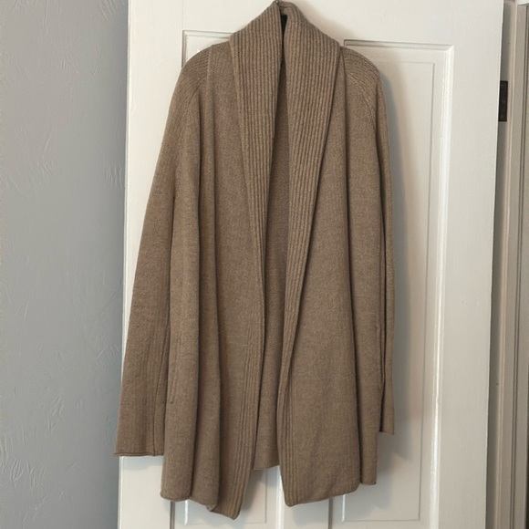 Vince sweater coat - Picture 2 of 11